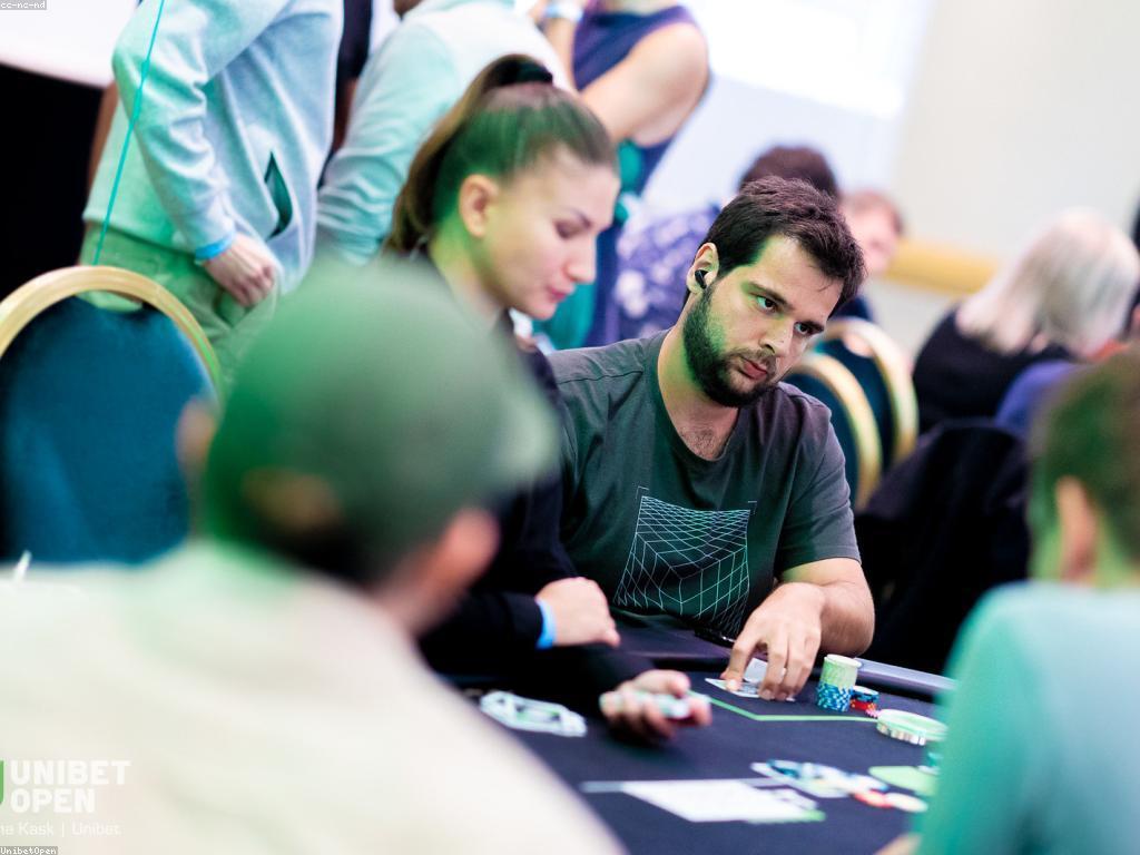 ហ្គេម Slot Casino សម្រាប់ទូរស័ព្ទ: បទពិសោធន៍ល្អបំផុតលើដៃអ្នក