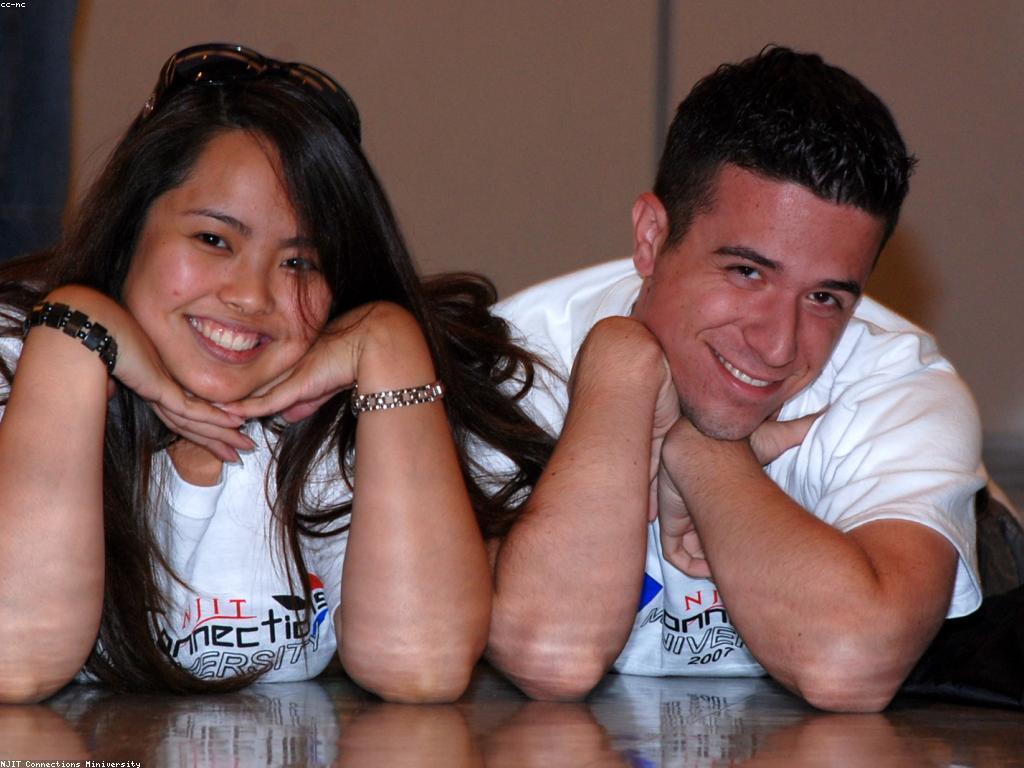 សារៈសំខាន់នៃទំនាក់ទំនងសង្គមក្នុងជីវិតប្រចាំថ្ងៃ